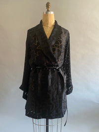 Black Silk Burnout Geometric Shortie Robe